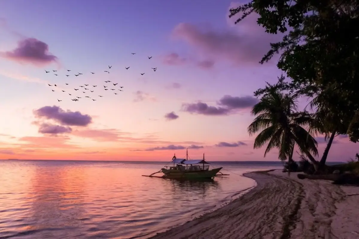 Sunset during a Balabac 3D2N island expedition