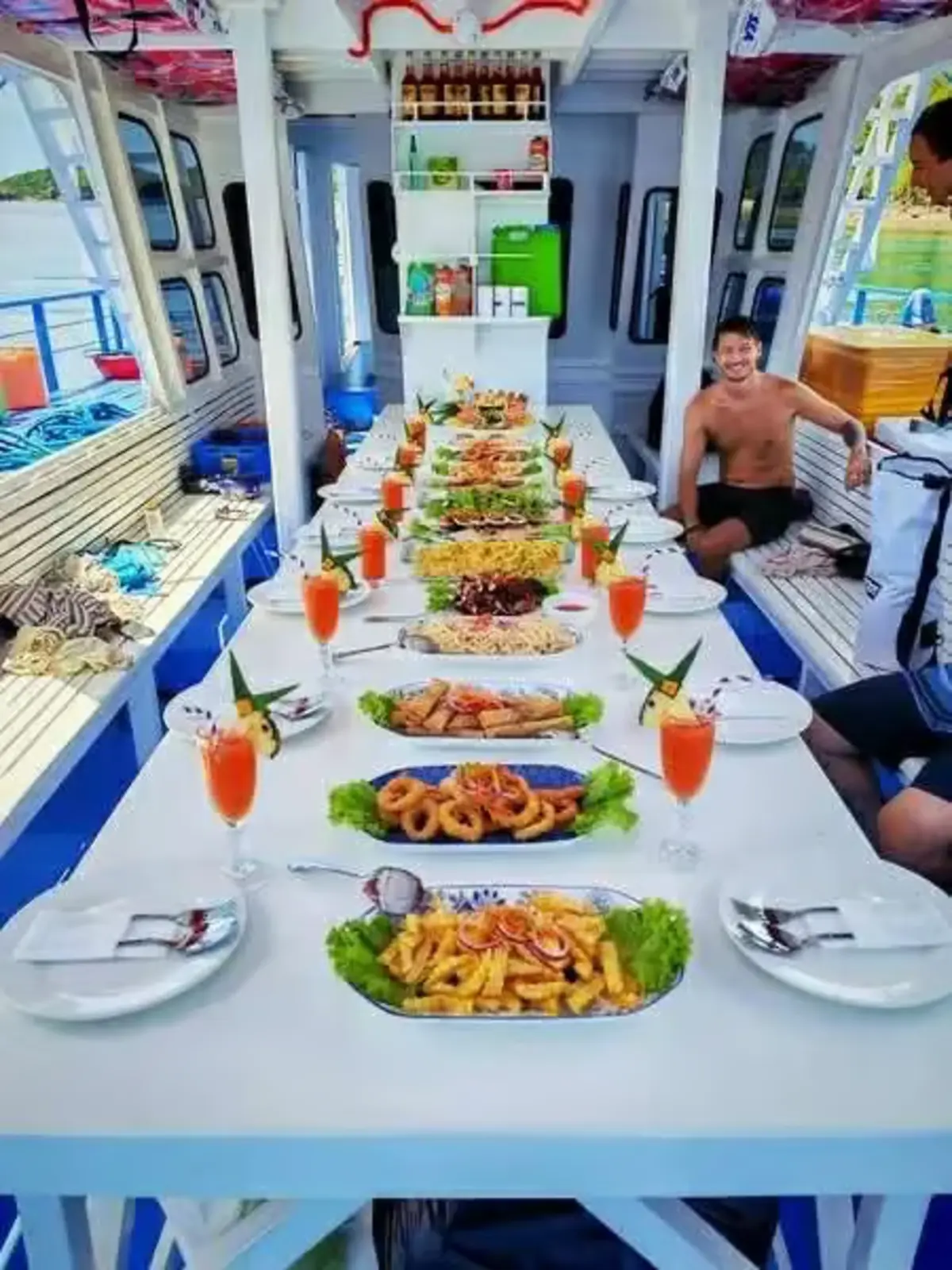 El Nido private Island hopping
