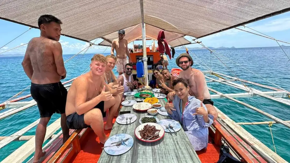3D2N Expedition Coron lunch on the Boat