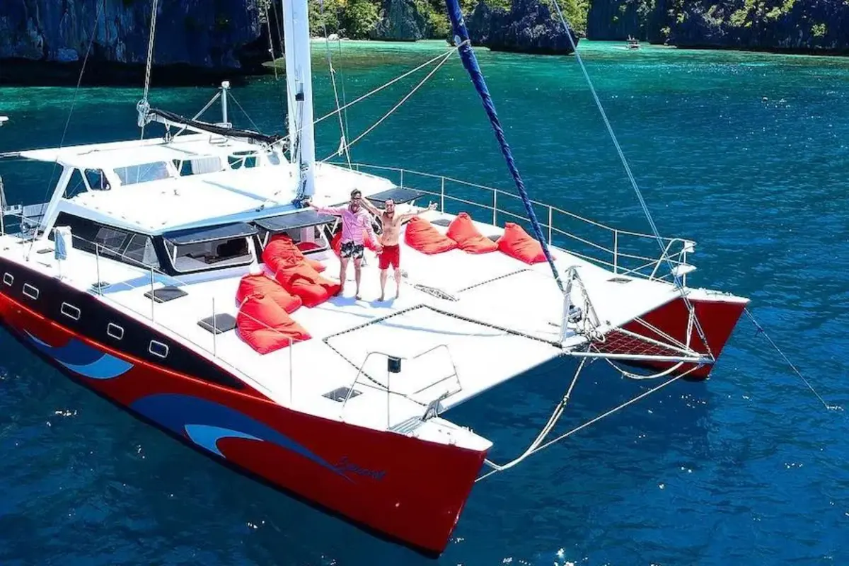Private Seacret Catamaran yacht in El Nido