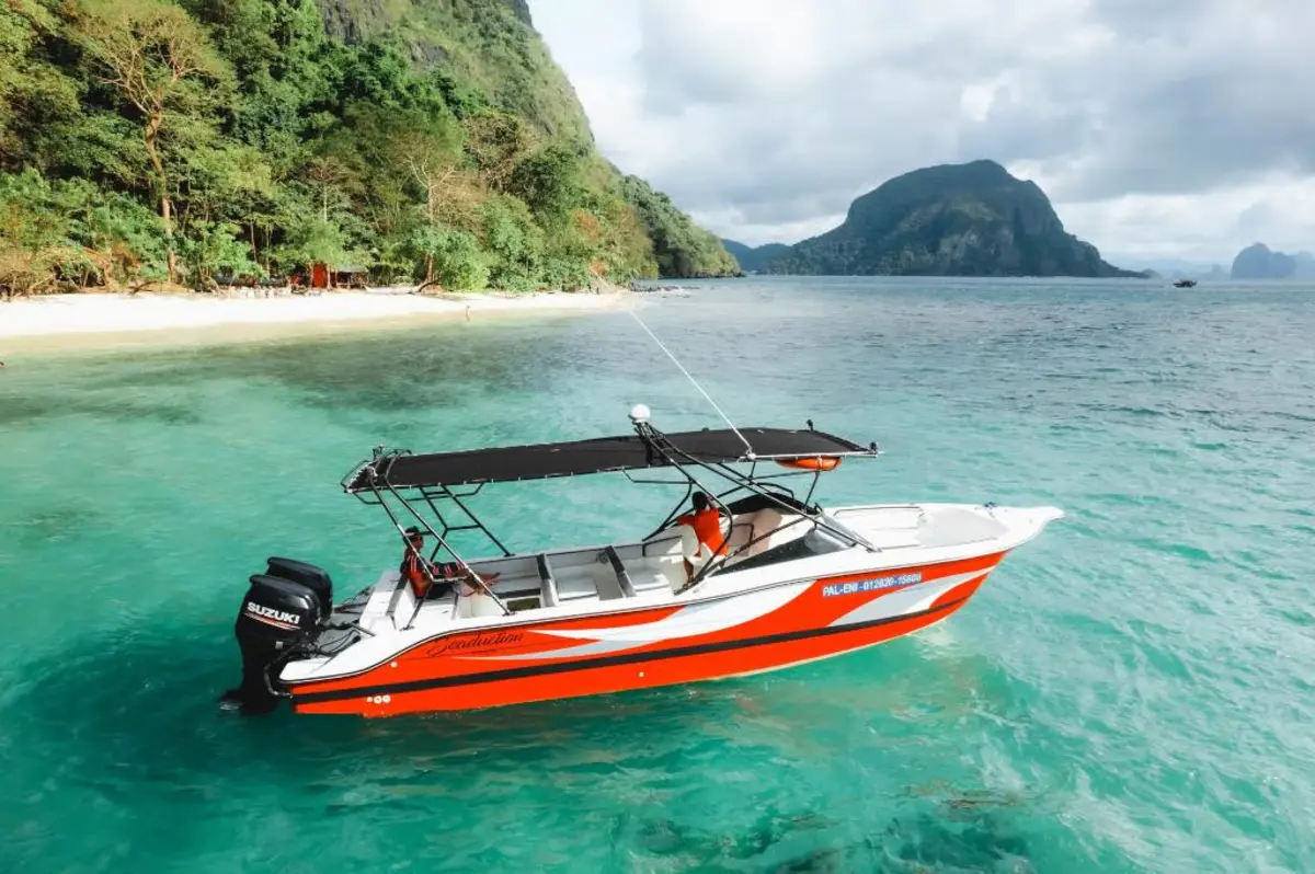 Private Seaduction speedboat in El Nido