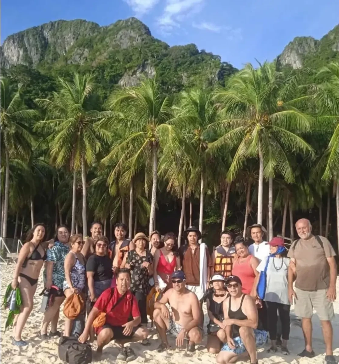 El Nido private Island hopping