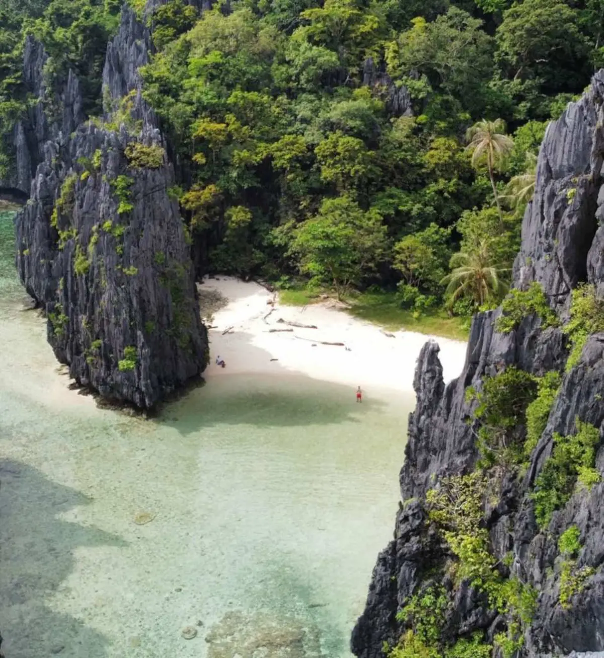 El Nido private Island hopping