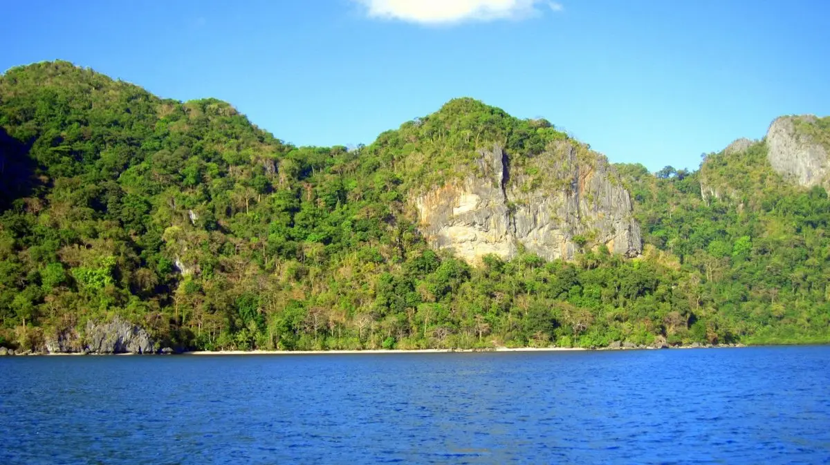 Popolkan Island