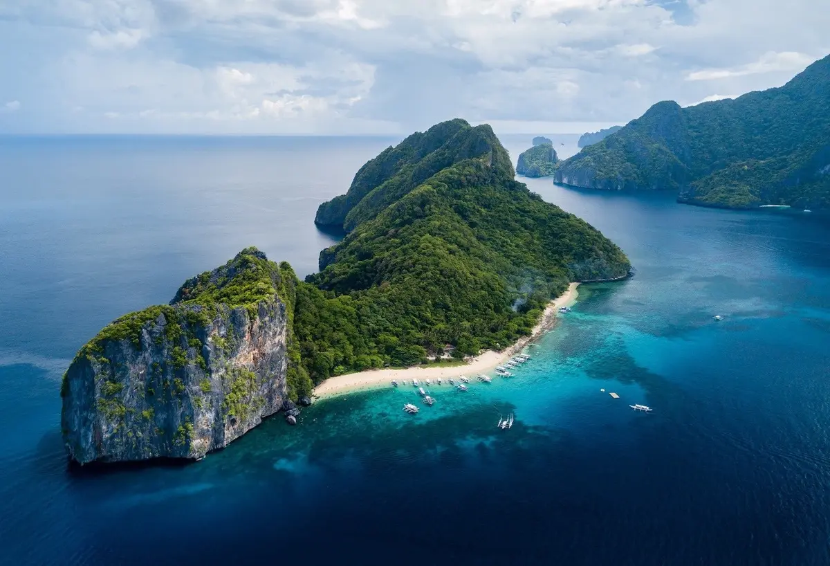 Helicopter Island