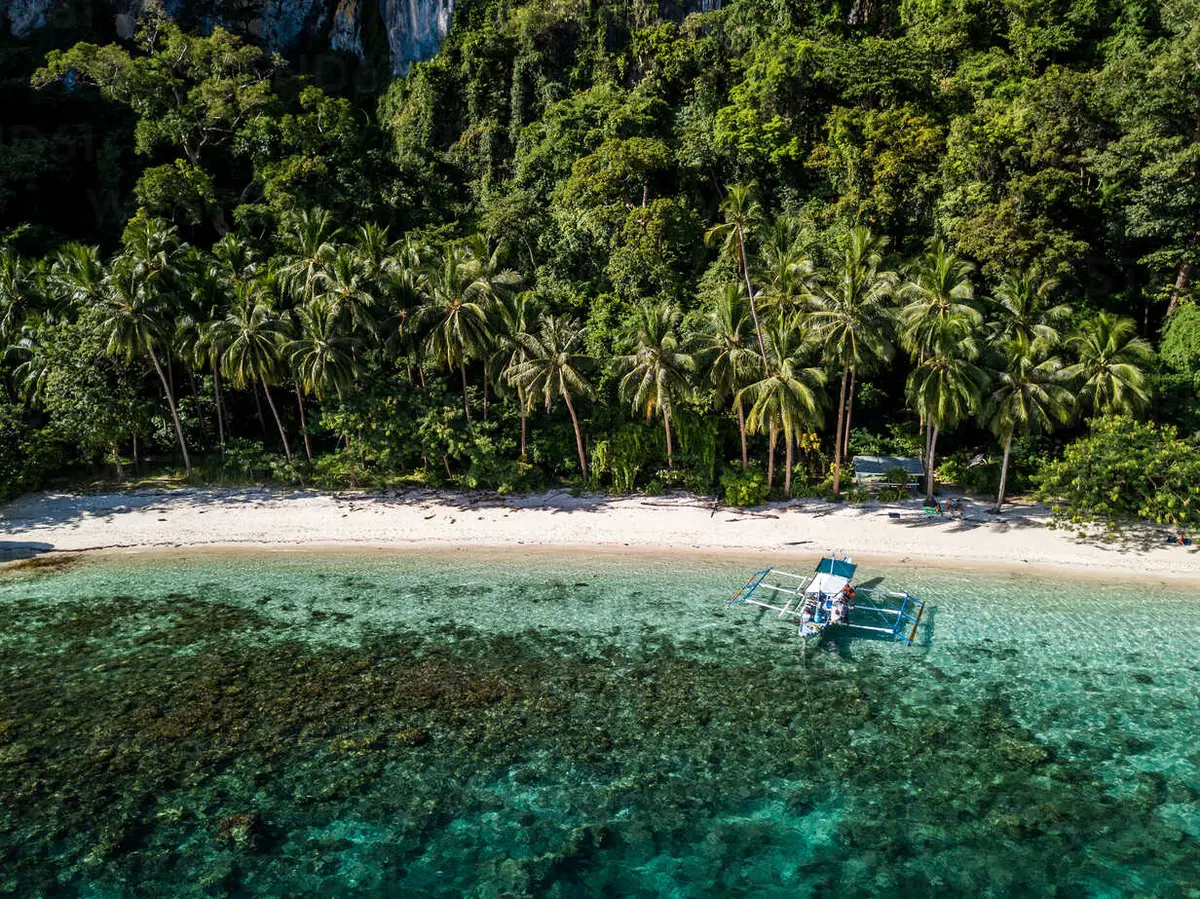 Pasandigan Beach